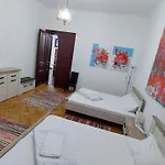 Catalina Residence Central