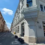 Catalina Residence Central